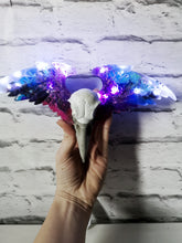 Crow skull light with wings