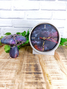 Galaxy mushroom clock set