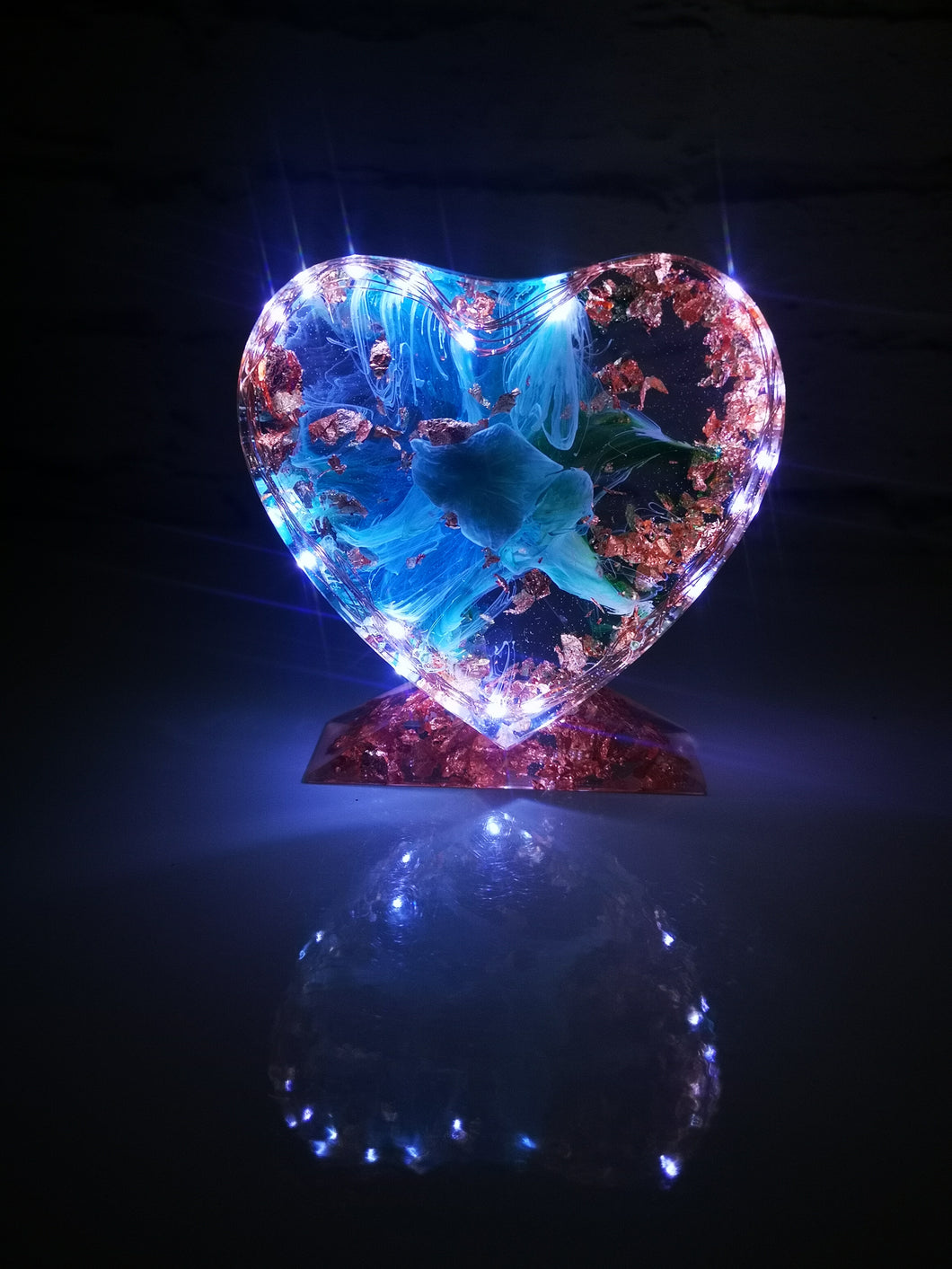 Heart Shape Resin Light Stand