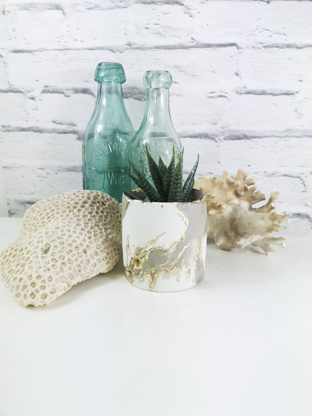 Marble Effect Round Planter
